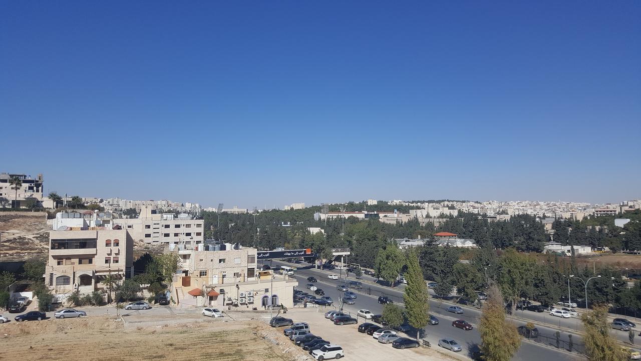 Al Khaleej Hotel Apartments Амман Экстерьер фото